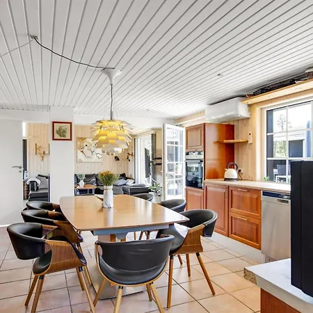 Erna - 400m From The Sea By Interhome Ferienhaus *