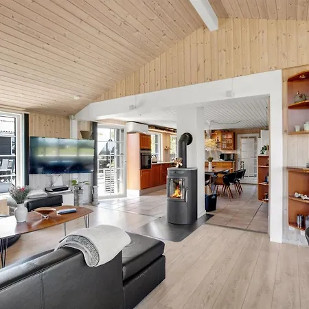 Erna - 400m From The Sea By Interhome * Sæby