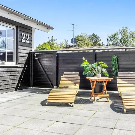 Erna - 400m From The Sea By Interhome *